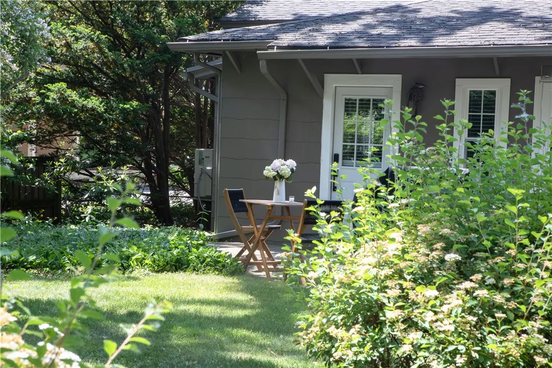 20 Washington Road, Pittsford, New York 14534, Pittsford, New York 14534, 4 Bedrooms Bedrooms, 6 Rooms Rooms,2 BathroomsBathrooms,Residential,For Sale,20 Washington Road, Pittsford, New York 14534,R1628193