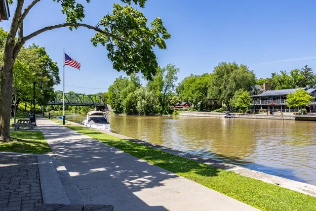 20 Washington Road, Pittsford, New York 14534, Pittsford, New York 14534, 4 Bedrooms Bedrooms, 6 Rooms Rooms,2 BathroomsBathrooms,Residential,For Sale,20 Washington Road, Pittsford, New York 14534,R1628193