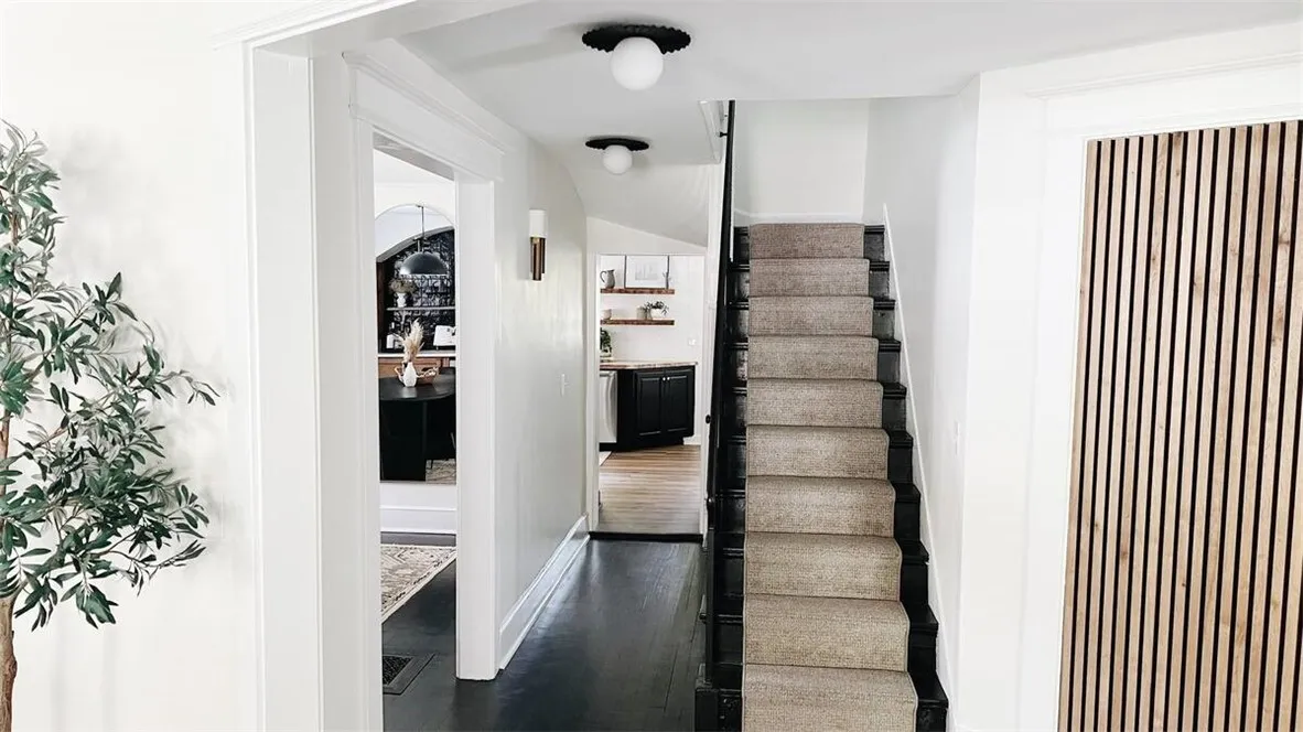 20 Washington Road, Pittsford, New York 14534, Pittsford, New York 14534, 4 Bedrooms Bedrooms, 6 Rooms Rooms,2 BathroomsBathrooms,Residential,For Sale,20 Washington Road, Pittsford, New York 14534,R1628193