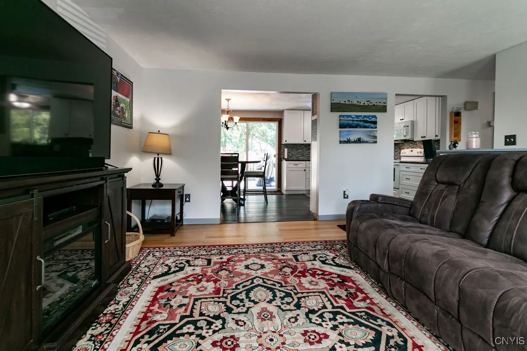 6240 Tobinlea Circle, Manlius, New York 13057, Manlius, New York 13057, 3 Bedrooms Bedrooms, 6 Rooms Rooms,1 BathroomBathrooms,Residential,Closed,6240 Tobinlea Circle, Manlius, New York 13057,0,S1631897