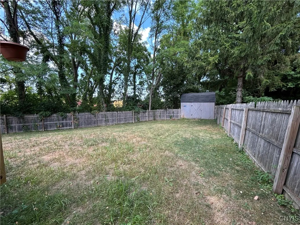 6240 Tobinlea Circle, Manlius, New York 13057, Manlius, New York 13057, 3 Bedrooms Bedrooms, 6 Rooms Rooms,1 BathroomBathrooms,Residential,Closed,6240 Tobinlea Circle, Manlius, New York 13057,0,S1631897