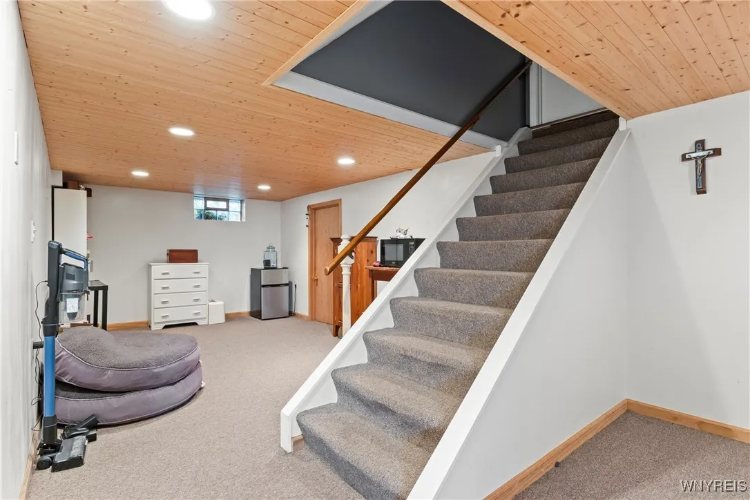 83 Highland Avenue, Orchard Park, New York 14127, Orchard Park, New York 14127, 3 Bedrooms Bedrooms, 7 Rooms Rooms,2 BathroomsBathrooms,Residential,For Sale,83 Highland Avenue, Orchard Park, New York 14127,0,B1631793