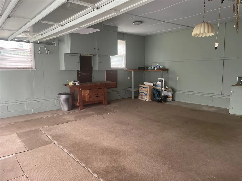 5911 Smith Road, Cicero, New York 13212, Cicero, New York 13212, 3 Bedrooms Bedrooms, 9 Rooms Rooms,2 BathroomsBathrooms,Residential,Closed,5911 Smith Road, Cicero, New York 13212,0,R1632242