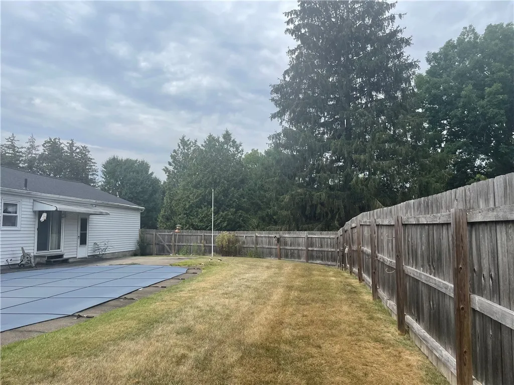 5911 Smith Road, Cicero, New York 13212, Cicero, New York 13212, 3 Bedrooms Bedrooms, 9 Rooms Rooms,2 BathroomsBathrooms,Residential,Closed,5911 Smith Road, Cicero, New York 13212,0,R1632242