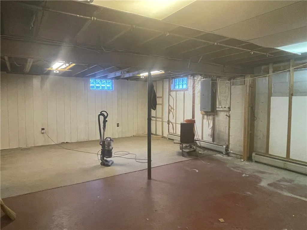 5911 Smith Road, Cicero, New York 13212, Cicero, New York 13212, 3 Bedrooms Bedrooms, 9 Rooms Rooms,2 BathroomsBathrooms,Residential,Closed,5911 Smith Road, Cicero, New York 13212,0,R1632242