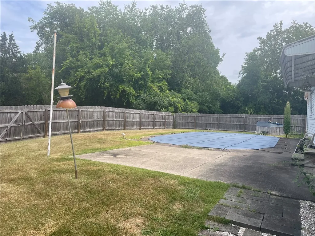 5911 Smith Road, Cicero, New York 13212, Cicero, New York 13212, 3 Bedrooms Bedrooms, 9 Rooms Rooms,2 BathroomsBathrooms,Residential,Closed,5911 Smith Road, Cicero, New York 13212,0,R1632242