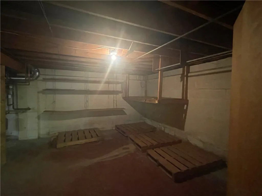 5911 Smith Road, Cicero, New York 13212, Cicero, New York 13212, 3 Bedrooms Bedrooms, 9 Rooms Rooms,2 BathroomsBathrooms,Residential,Closed,5911 Smith Road, Cicero, New York 13212,0,R1632242