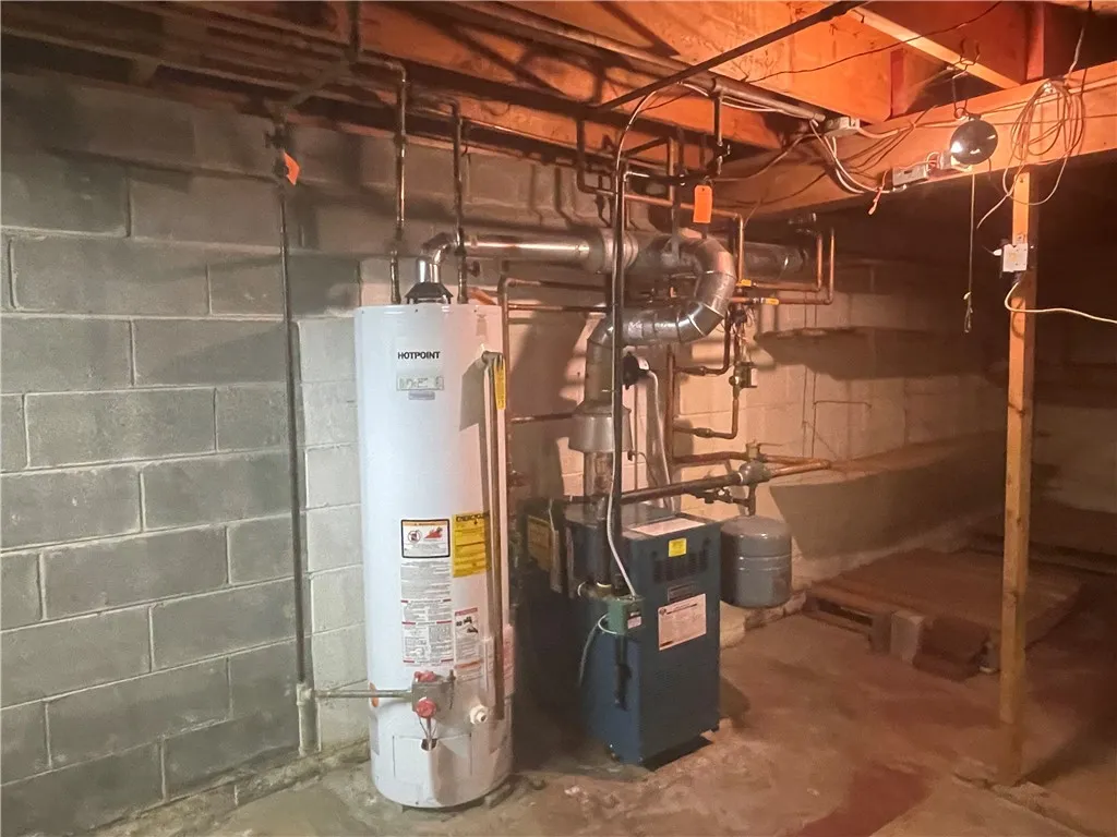 5911 Smith Road, Cicero, New York 13212, Cicero, New York 13212, 3 Bedrooms Bedrooms, 9 Rooms Rooms,2 BathroomsBathrooms,Residential,Closed,5911 Smith Road, Cicero, New York 13212,0,R1632242