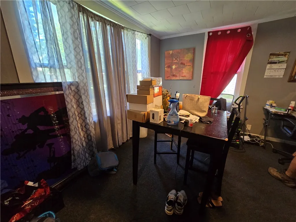 270 Lexington Avenue 270, Rochester, New York 1461, Rochester, New York 14613, 6 Bedrooms Bedrooms, ,3 BathroomsBathrooms,Residential,Closed,270 Lexington Avenue 270, Rochester, New York 1461,0,R1631875