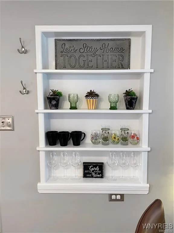 522 South Street, Aurora, New York 14052, Aurora, New York 14052, 3 Bedrooms Bedrooms, 6 Rooms Rooms,2 BathroomsBathrooms,Residential Lease,Closed,522 South Street, Aurora, New York 14052,0,B1632316