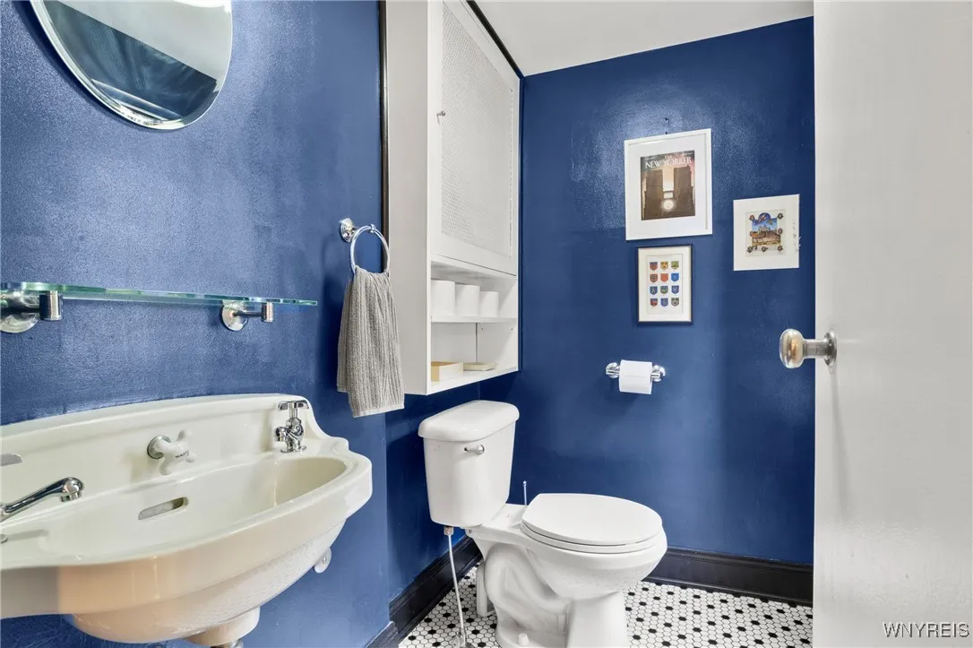 800 West Ferry Street 3bb, Buffalo, New York 14222, Buffalo, New York 14222, 1 Bedroom Bedrooms, 5 Rooms Rooms,1 BathroomBathrooms,Residential,For Sale,800 West Ferry Street 3bb, Buffalo, New York 14222,B1632338