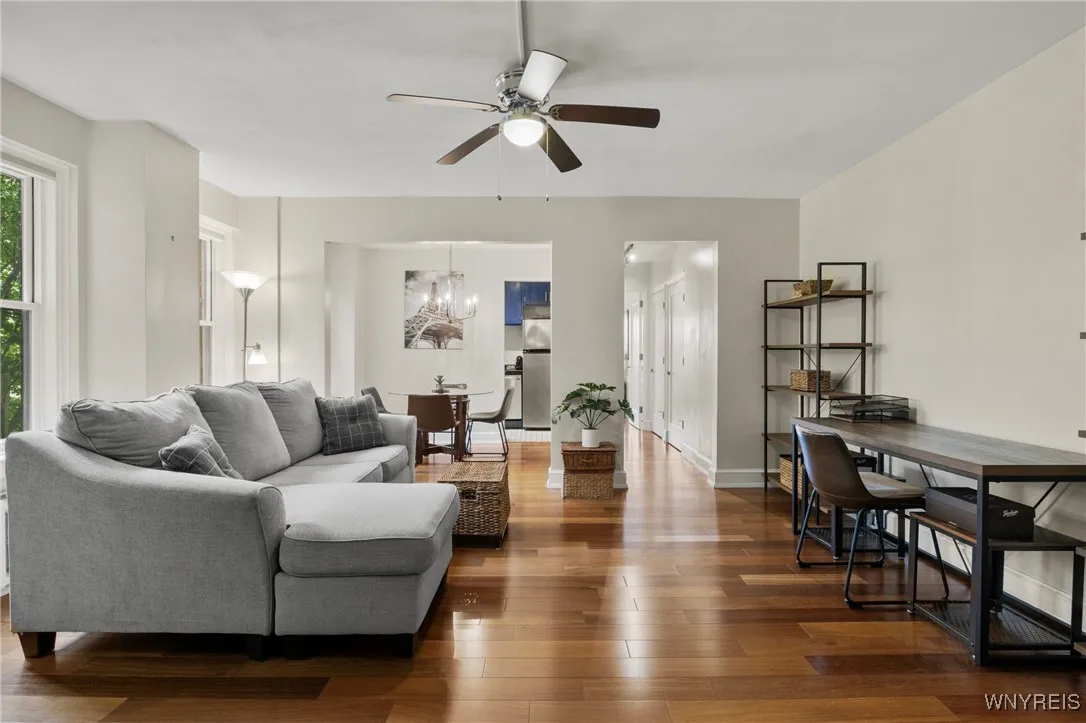 800 West Ferry Street 3bb, Buffalo, New York 14222, Buffalo, New York 14222, 1 Bedroom Bedrooms, 5 Rooms Rooms,1 BathroomBathrooms,Residential,For Sale,800 West Ferry Street 3bb, Buffalo, New York 14222,B1632338