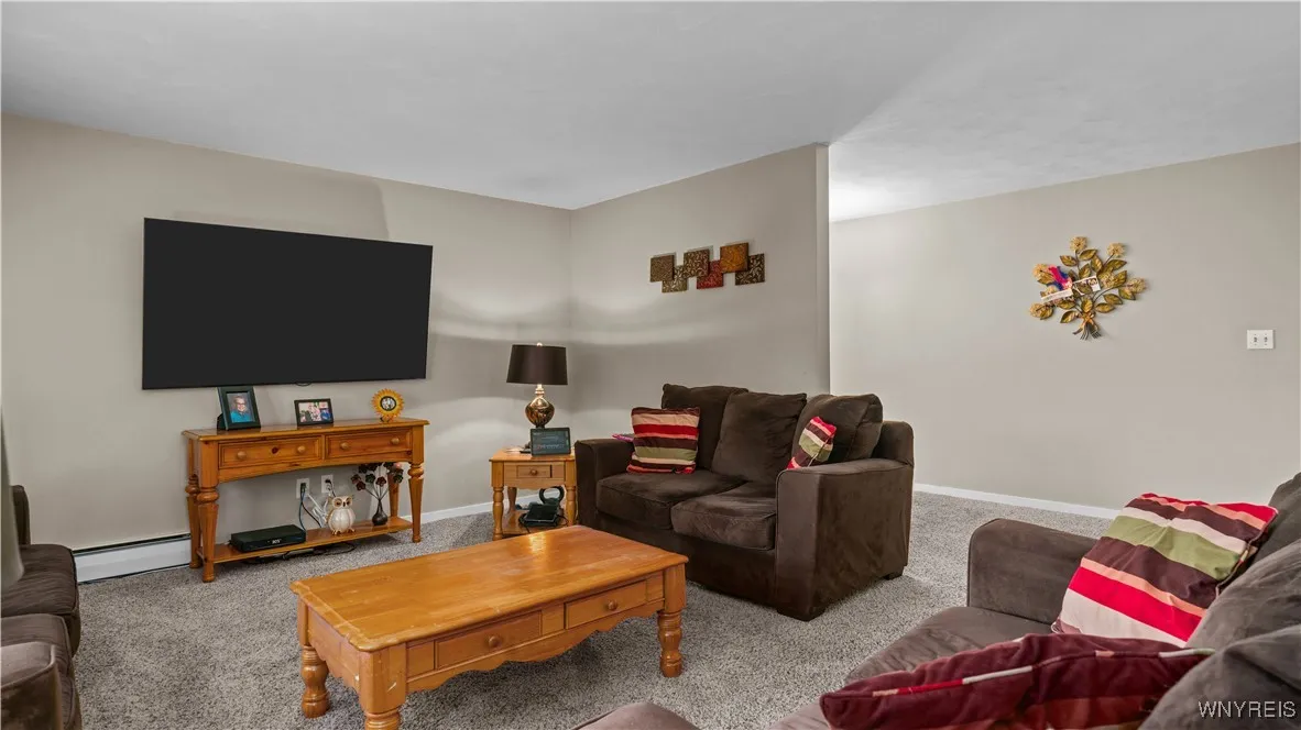 114 Robin Hill Drive, Amherst, New York 14221, Amherst, New York 14221, 4 Bedrooms Bedrooms, 9 Rooms Rooms,2 BathroomsBathrooms,Residential,For Sale,114 Robin Hill Drive, Amherst, New York 14221,0,B1632027