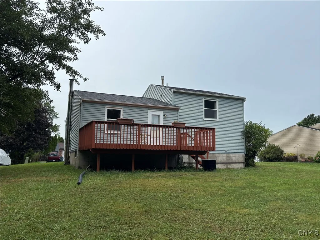8323 Falcon Drive, Clay, New York 13090, Clay, New York 13090, 3 Bedrooms Bedrooms, 9 Rooms Rooms,1 BathroomBathrooms,Residential,For Sale,8323 Falcon Drive, Clay, New York 13090,0,S1630927