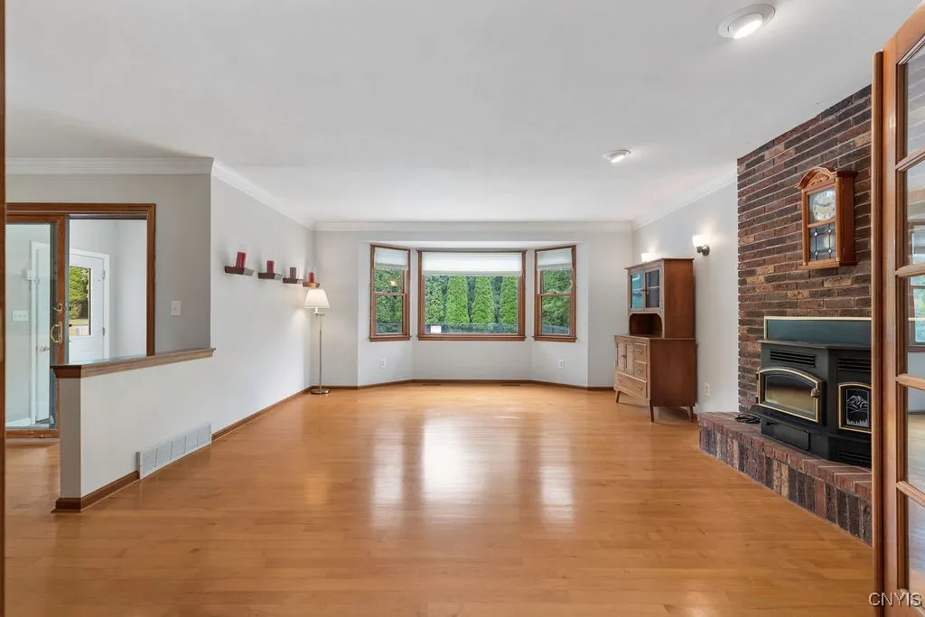 5 Deerfield Drive, Sullivan, New York 13032, Sullivan, New York 13032, 3 Bedrooms Bedrooms, 8 Rooms Rooms,3 BathroomsBathrooms,Residential,Closed,5 Deerfield Drive, Sullivan, New York 13032,0,S1631646