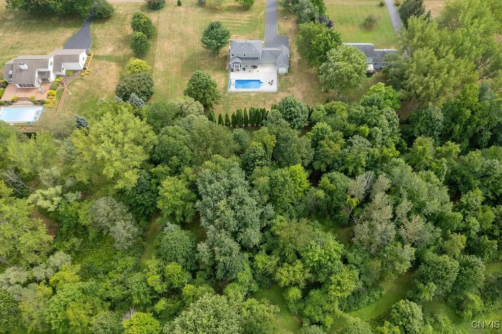 5 Deerfield Drive, Sullivan, New York 13032, Sullivan, New York 13032, 3 Bedrooms Bedrooms, 8 Rooms Rooms,3 BathroomsBathrooms,Residential,Closed,5 Deerfield Drive, Sullivan, New York 13032,0,S1631646