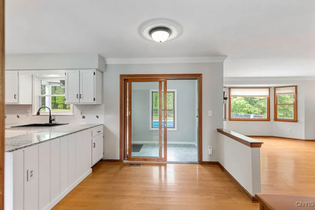5 Deerfield Drive, Sullivan, New York 13032, Sullivan, New York 13032, 3 Bedrooms Bedrooms, 8 Rooms Rooms,3 BathroomsBathrooms,Residential,Closed,5 Deerfield Drive, Sullivan, New York 13032,0,S1631646