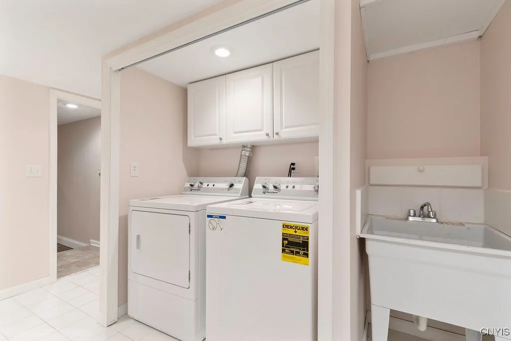 5 Deerfield Drive, Sullivan, New York 13032, Sullivan, New York 13032, 3 Bedrooms Bedrooms, 8 Rooms Rooms,3 BathroomsBathrooms,Residential,Closed,5 Deerfield Drive, Sullivan, New York 13032,0,S1631646