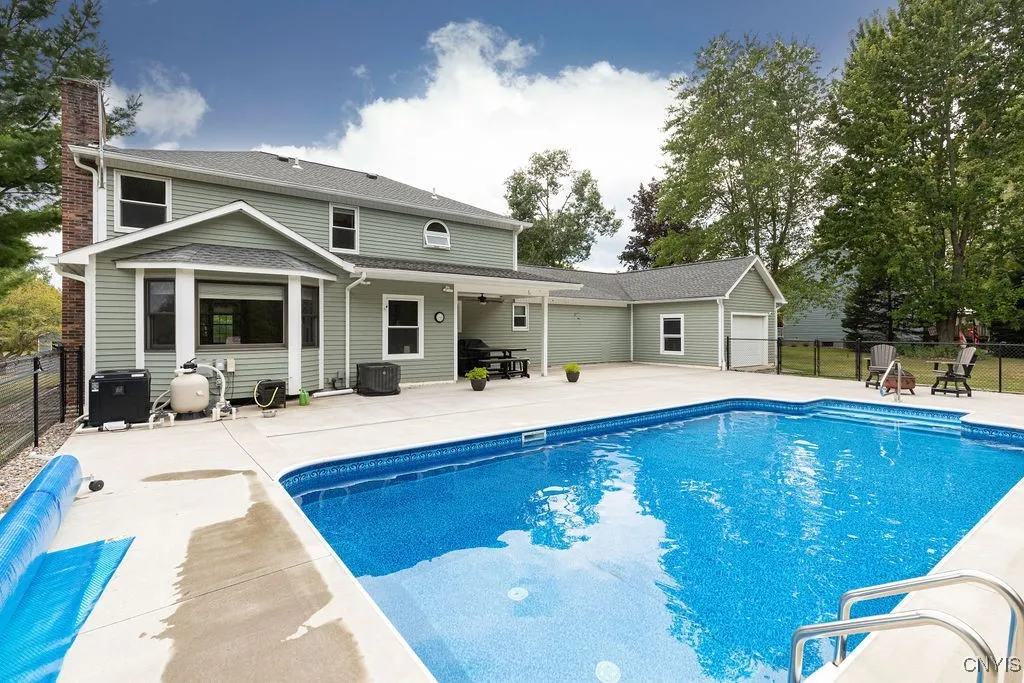 5 Deerfield Drive, Sullivan, New York 13032, Sullivan, New York 13032, 3 Bedrooms Bedrooms, 8 Rooms Rooms,3 BathroomsBathrooms,Residential,Closed,5 Deerfield Drive, Sullivan, New York 13032,0,S1631646