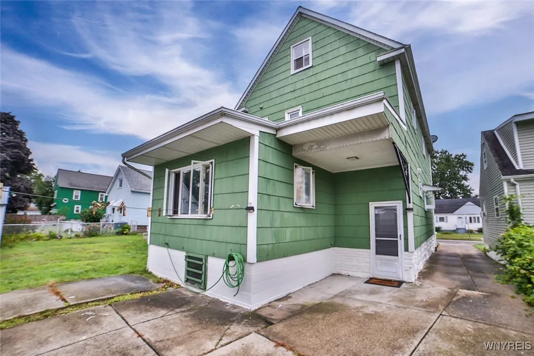 140 Aldrich Place, Buffalo, New York 14220, Buffalo, New York 14220, 5 Bedrooms Bedrooms, ,2 BathroomsBathrooms,Residential,Closed,140 Aldrich Place, Buffalo, New York 14220,0,B1631470