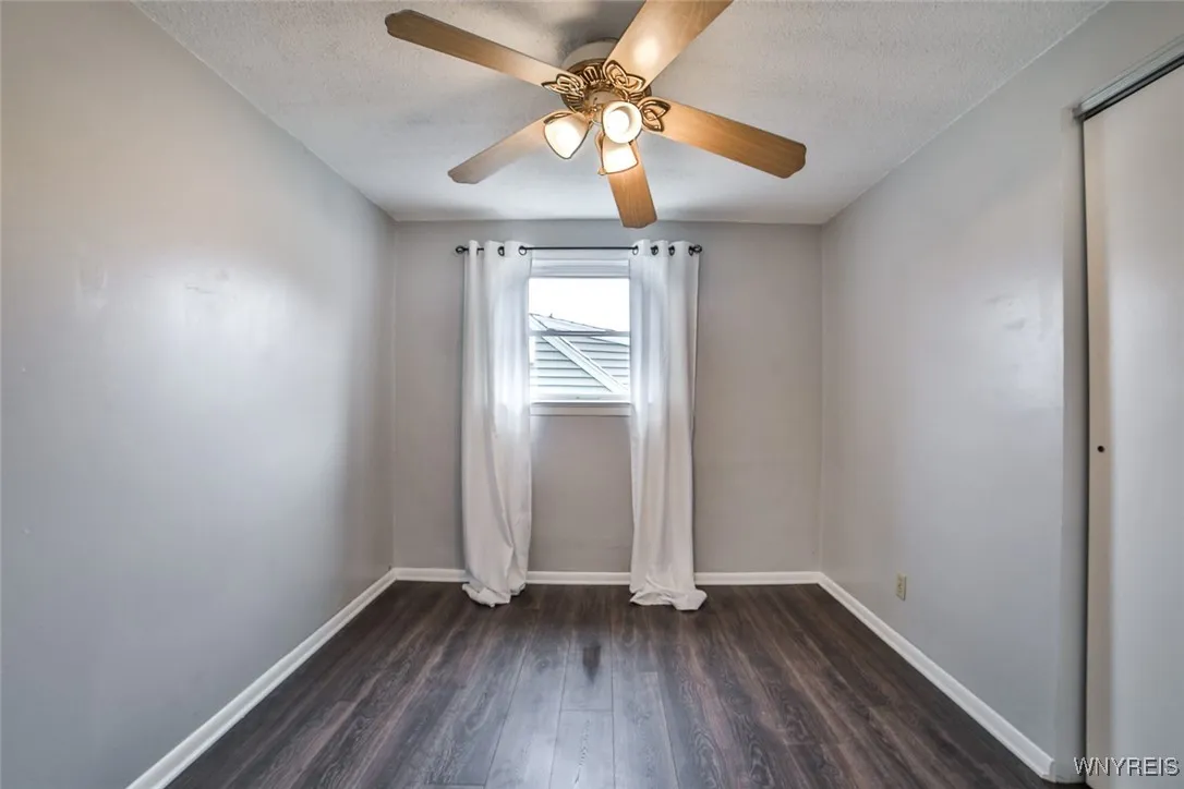 140 Aldrich Place, Buffalo, New York 14220, Buffalo, New York 14220, 5 Bedrooms Bedrooms, ,2 BathroomsBathrooms,Residential,Closed,140 Aldrich Place, Buffalo, New York 14220,0,B1631470