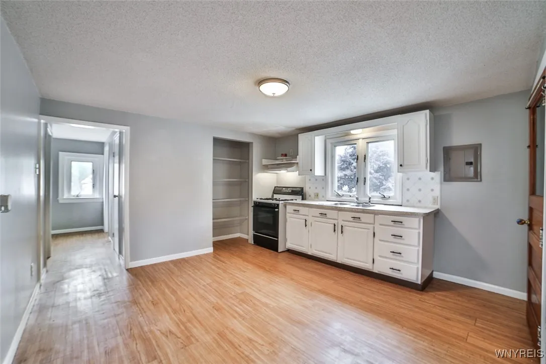 140 Aldrich Place, Buffalo, New York 14220, Buffalo, New York 14220, 5 Bedrooms Bedrooms, ,2 BathroomsBathrooms,Residential,Closed,140 Aldrich Place, Buffalo, New York 14220,0,B1631470