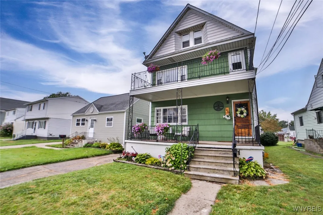 140 Aldrich Place, Buffalo, New York 14220, Buffalo, New York 14220, 5 Bedrooms Bedrooms, ,2 BathroomsBathrooms,Residential,Closed,140 Aldrich Place, Buffalo, New York 14220,0,B1631470