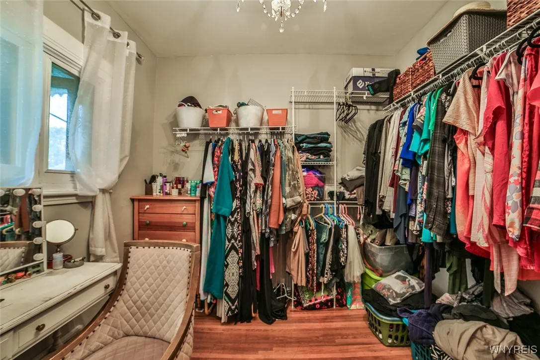 140 Aldrich Place, Buffalo, New York 14220, Buffalo, New York 14220, 5 Bedrooms Bedrooms, ,2 BathroomsBathrooms,Residential,Closed,140 Aldrich Place, Buffalo, New York 14220,0,B1631470