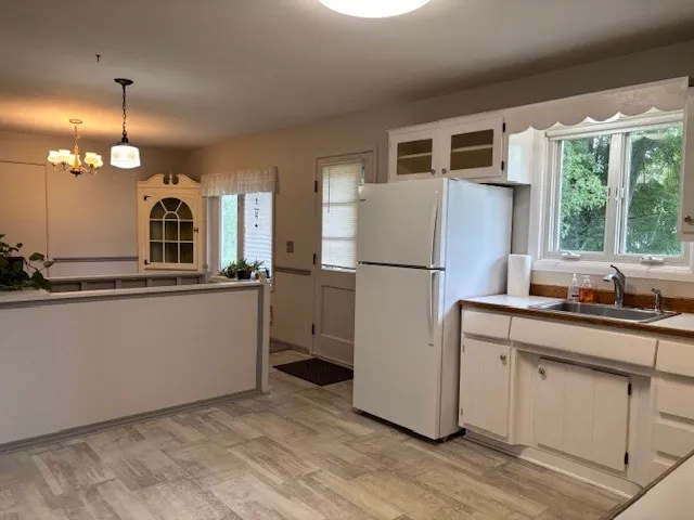 85 Lalanne Road, Henrietta, New York 14623, Henrietta, New York 14623, 2 Bedrooms Bedrooms, 5 Rooms Rooms,1 BathroomBathrooms,Residential,Closed,85 Lalanne Road, Henrietta, New York 14623,0,R1632194