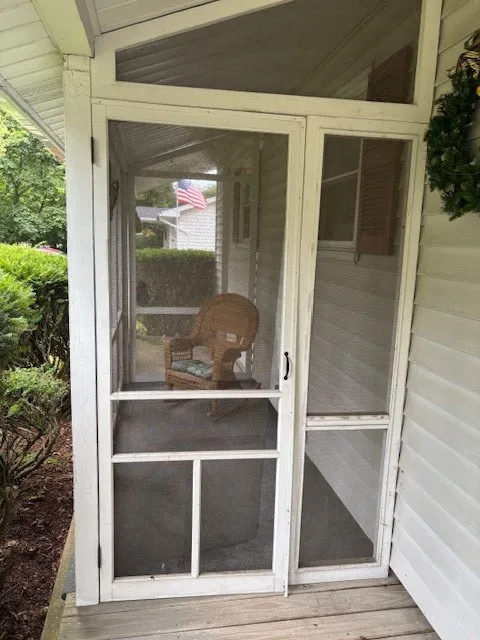 85 Lalanne Road, Henrietta, New York 14623, Henrietta, New York 14623, 2 Bedrooms Bedrooms, 5 Rooms Rooms,1 BathroomBathrooms,Residential,Closed,85 Lalanne Road, Henrietta, New York 14623,0,R1632194