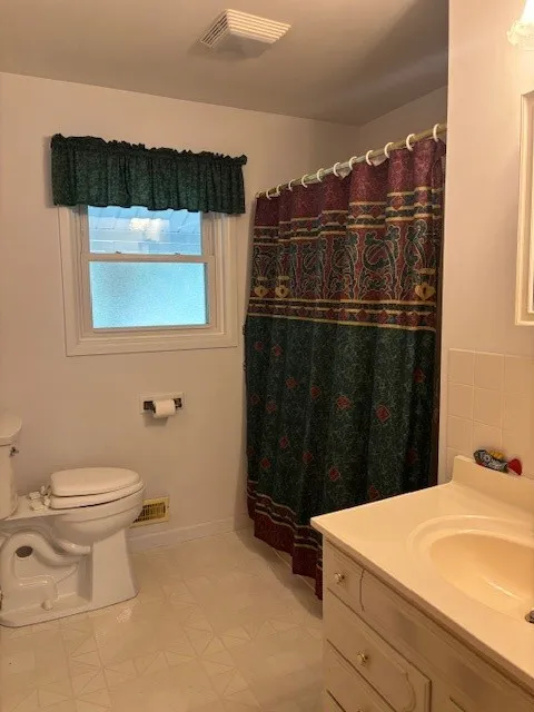85 Lalanne Road, Henrietta, New York 14623, Henrietta, New York 14623, 2 Bedrooms Bedrooms, 5 Rooms Rooms,1 BathroomBathrooms,Residential,Closed,85 Lalanne Road, Henrietta, New York 14623,0,R1632194