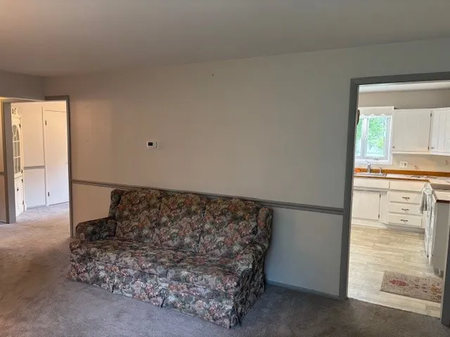 85 Lalanne Road, Henrietta, New York 14623, Henrietta, New York 14623, 2 Bedrooms Bedrooms, 5 Rooms Rooms,1 BathroomBathrooms,Residential,Closed,85 Lalanne Road, Henrietta, New York 14623,0,R1632194
