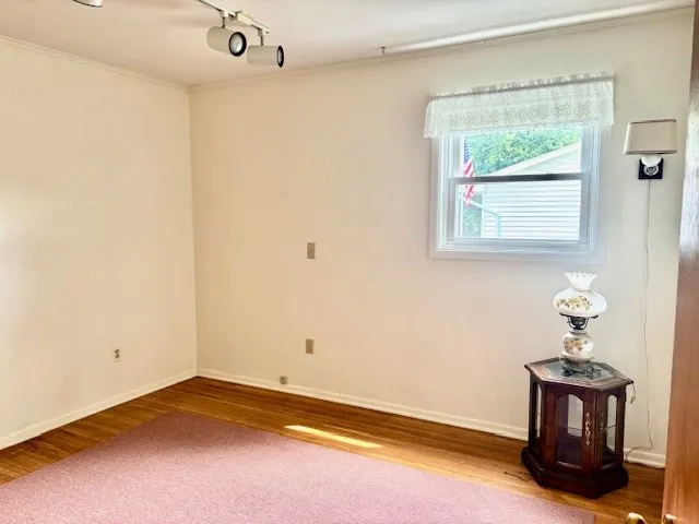 85 Lalanne Road, Henrietta, New York 14623, Henrietta, New York 14623, 2 Bedrooms Bedrooms, 5 Rooms Rooms,1 BathroomBathrooms,Residential,Closed,85 Lalanne Road, Henrietta, New York 14623,0,R1632194