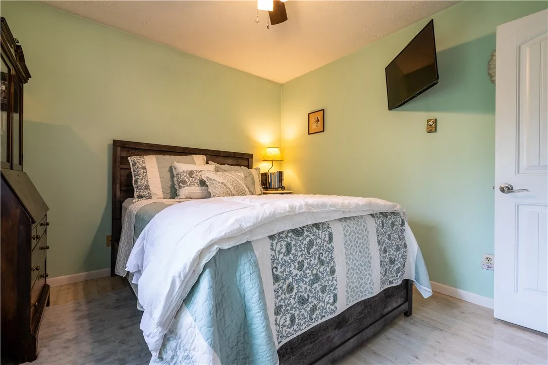 42 Grove Drive, Canandaigua City, New York 14424, Canandaigua City, New York 14424, 4 Bedrooms Bedrooms, 8 Rooms Rooms,3 BathroomsBathrooms,Residential,Closed,42 Grove Drive, Canandaigua City, New York 14424,0,R1631850