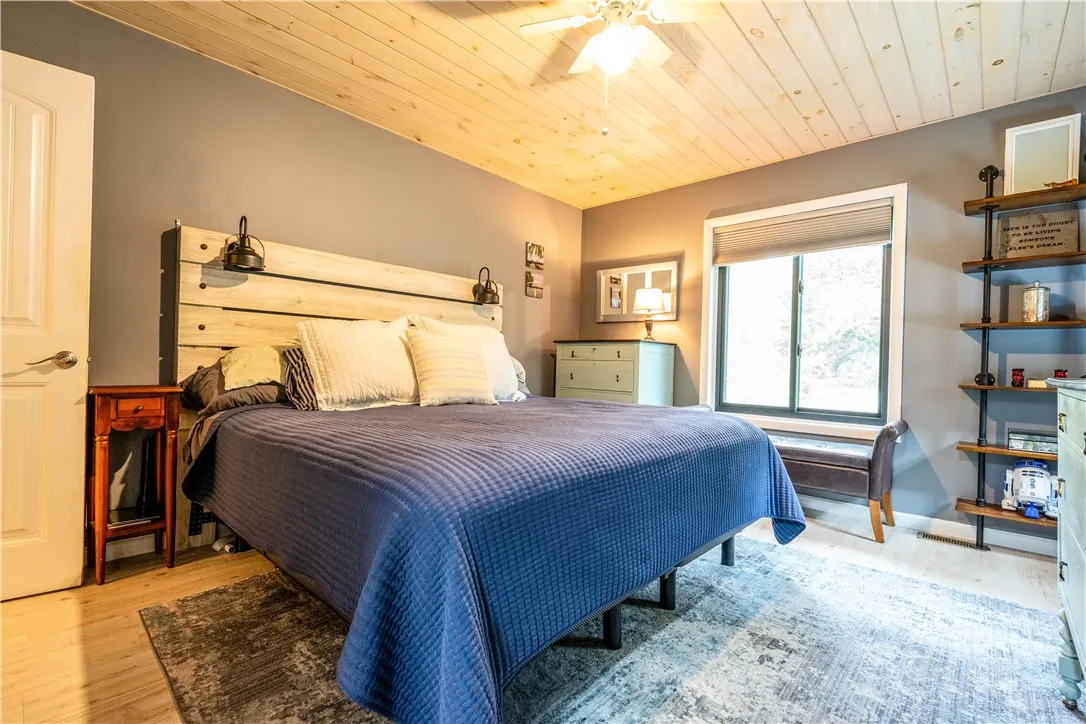 42 Grove Drive, Canandaigua City, New York 14424, Canandaigua City, New York 14424, 4 Bedrooms Bedrooms, 8 Rooms Rooms,3 BathroomsBathrooms,Residential,Closed,42 Grove Drive, Canandaigua City, New York 14424,0,R1631850