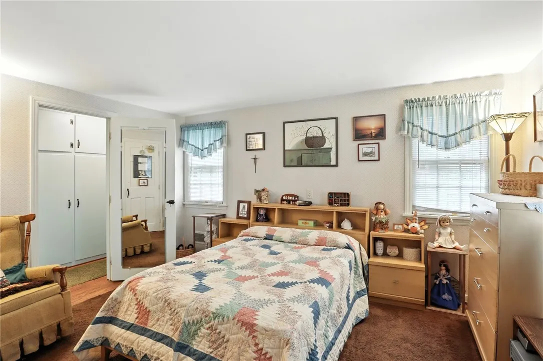 22 Hearthstone Road, Pittsford, New York 14534, Pittsford, New York 14534, 4 Bedrooms Bedrooms, 10 Rooms Rooms,2 BathroomsBathrooms,Residential,Closed,22 Hearthstone Road, Pittsford, New York 14534,0,R1631475