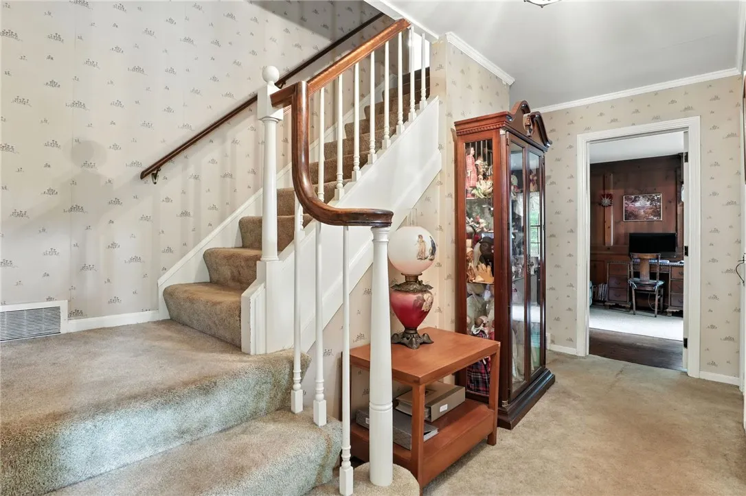 22 Hearthstone Road, Pittsford, New York 14534, Pittsford, New York 14534, 4 Bedrooms Bedrooms, 10 Rooms Rooms,2 BathroomsBathrooms,Residential,Closed,22 Hearthstone Road, Pittsford, New York 14534,0,R1631475