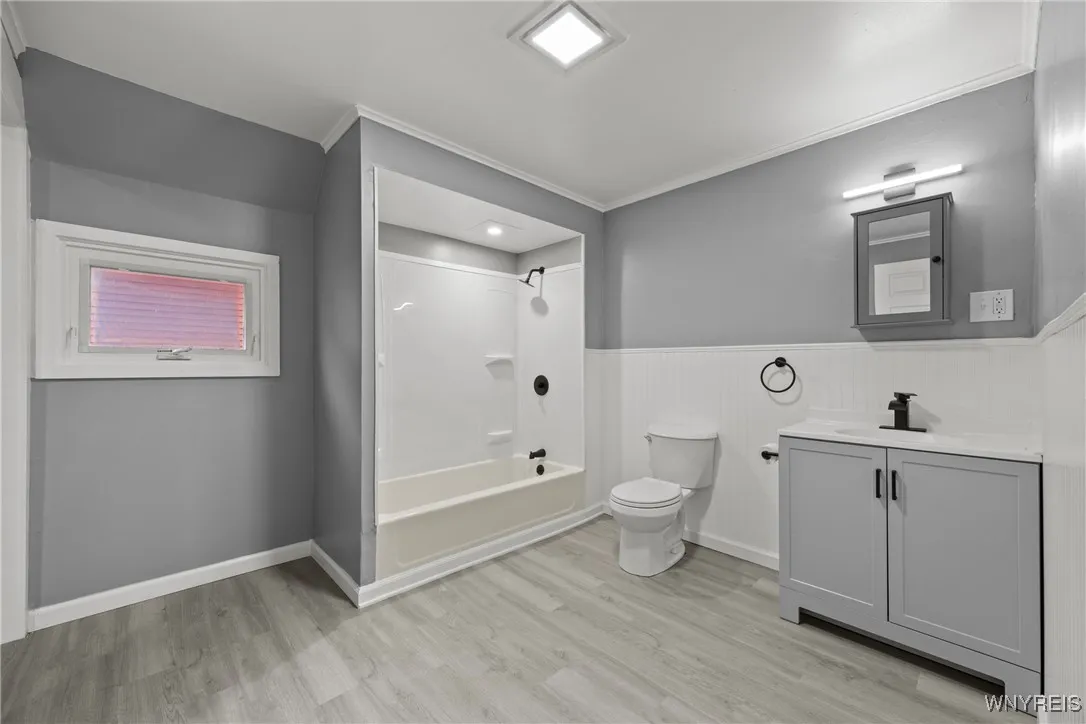 48 Ryan Street, Buffalo, New York 14210, Buffalo, New York 14210, 4 Bedrooms Bedrooms, ,2 BathroomsBathrooms,Residential,For Sale,48 Ryan Street, Buffalo, New York 14210,0,B1631879