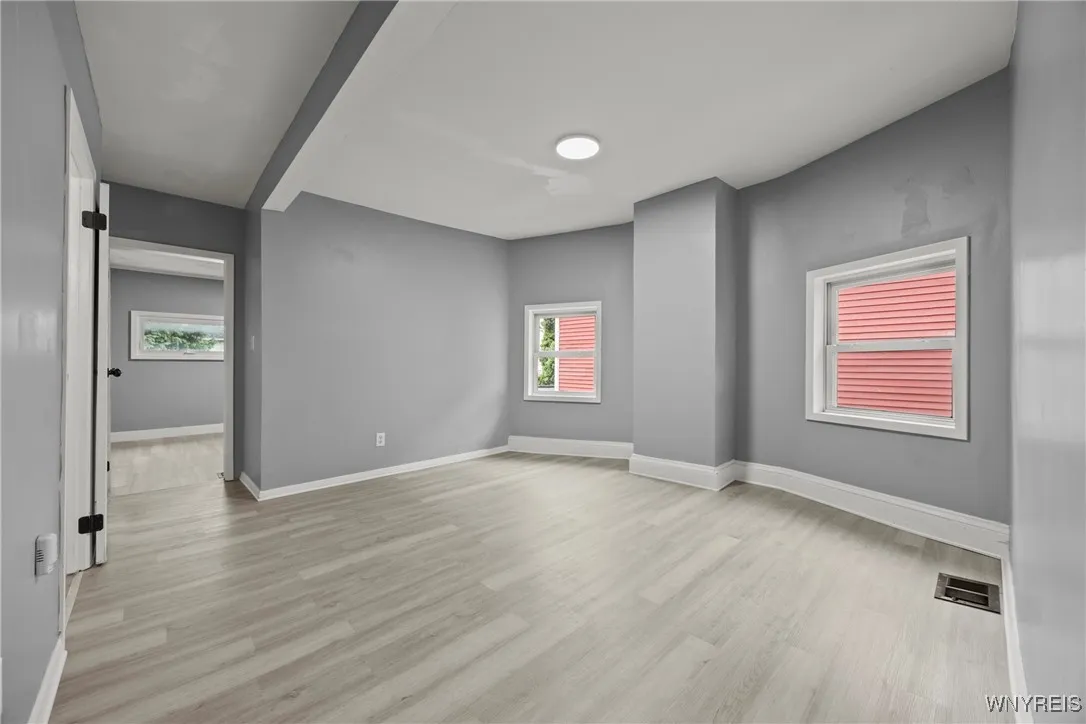 48 Ryan Street, Buffalo, New York 14210, Buffalo, New York 14210, 4 Bedrooms Bedrooms, ,2 BathroomsBathrooms,Residential,Closed,48 Ryan Street, Buffalo, New York 14210,0,B1631879