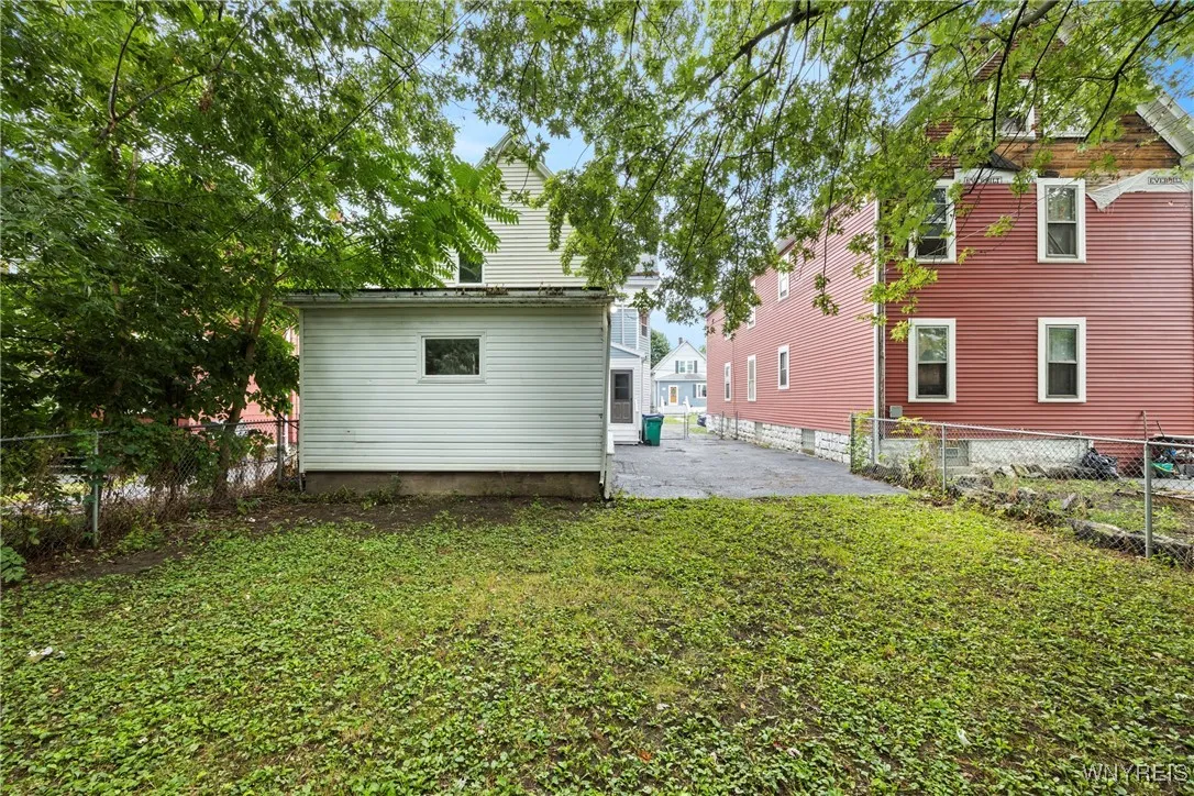 48 Ryan Street, Buffalo, New York 14210, Buffalo, New York 14210, 4 Bedrooms Bedrooms, ,2 BathroomsBathrooms,Residential,Closed,48 Ryan Street, Buffalo, New York 14210,0,B1631879