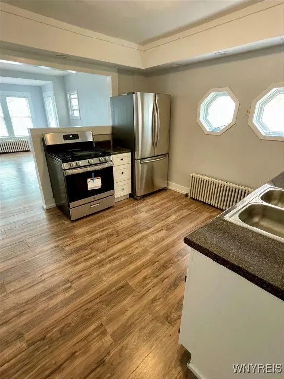 126 Crowley, Buffalo, New York 14207, Buffalo, New York 14207, 3 Bedrooms Bedrooms, 5 Rooms Rooms,1 BathroomBathrooms,Residential Lease,Closed,126 Crowley, Buffalo, New York 14207,0,B1632362