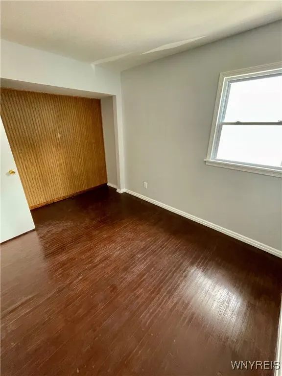 126 Crowley, Buffalo, New York 14207, Buffalo, New York 14207, 3 Bedrooms Bedrooms, 5 Rooms Rooms,1 BathroomBathrooms,Residential Lease,Closed,126 Crowley, Buffalo, New York 14207,0,B1632362