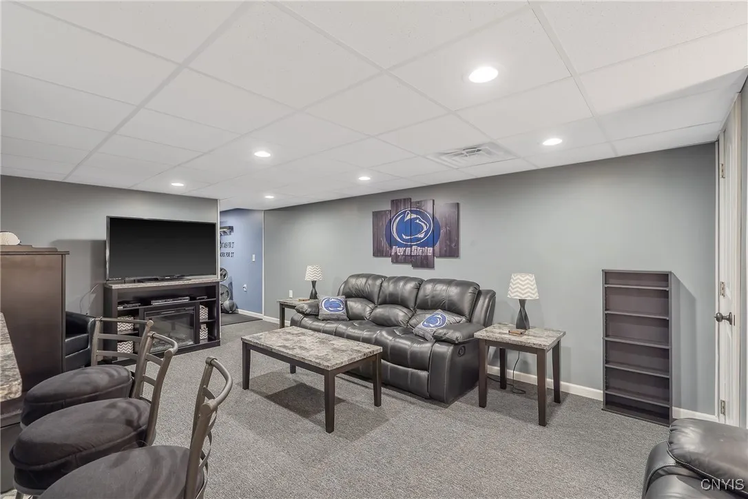 7042 Cattlemans Crossing Road, Cicero, New York 13, Cicero, New York 13039, 3 Bedrooms Bedrooms, 7 Rooms Rooms,2 BathroomsBathrooms,Residential,Closed,7042 Cattlemans Crossing Road, Cicero, New York 13,0,S1632406