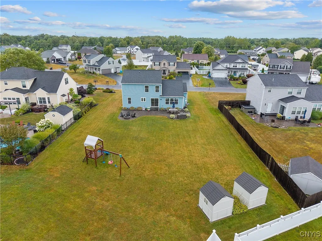 7042 Cattlemans Crossing Road, Cicero, New York 13, Cicero, New York 13039, 3 Bedrooms Bedrooms, 7 Rooms Rooms,2 BathroomsBathrooms,Residential,Closed,7042 Cattlemans Crossing Road, Cicero, New York 13,0,S1632406