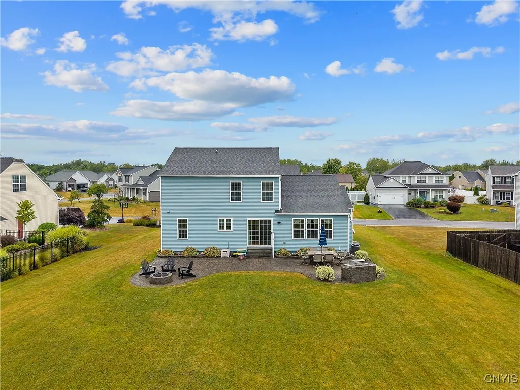 7042 Cattlemans Crossing Road, Cicero, New York 13, Cicero, New York 13039, 3 Bedrooms Bedrooms, 7 Rooms Rooms,2 BathroomsBathrooms,Residential,Closed,7042 Cattlemans Crossing Road, Cicero, New York 13,0,S1632406