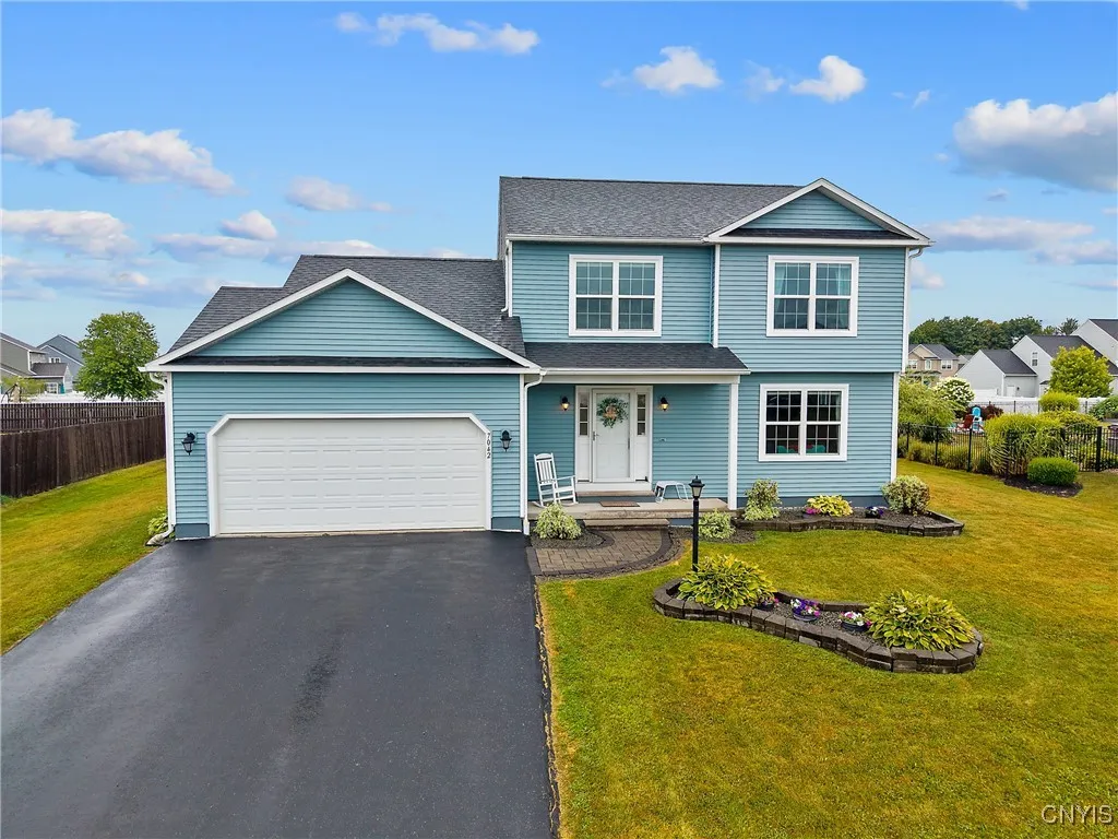 7042 Cattlemans Crossing Road, Cicero, New York 13, Cicero, New York 13039, 3 Bedrooms Bedrooms, 7 Rooms Rooms,2 BathroomsBathrooms,Residential,Closed,7042 Cattlemans Crossing Road, Cicero, New York 13,0,S1632406