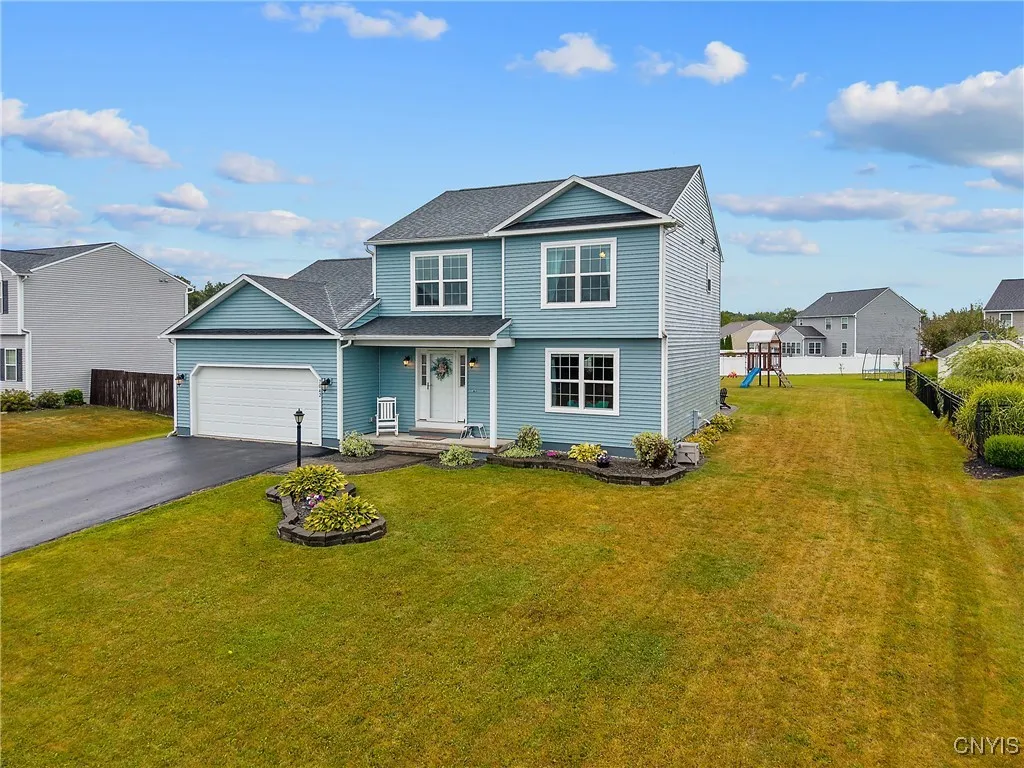 7042 Cattlemans Crossing Road, Cicero, New York 13, Cicero, New York 13039, 3 Bedrooms Bedrooms, 7 Rooms Rooms,2 BathroomsBathrooms,Residential,Closed,7042 Cattlemans Crossing Road, Cicero, New York 13,0,S1632406