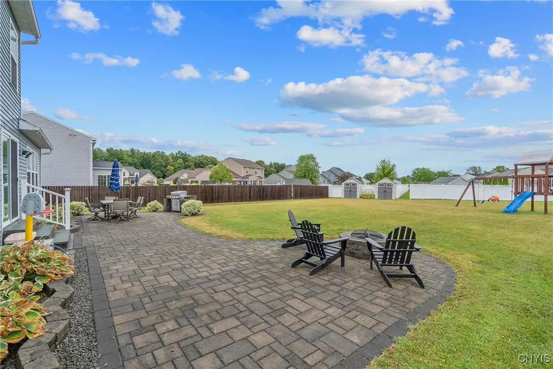 7042 Cattlemans Crossing Road, Cicero, New York 13, Cicero, New York 13039, 3 Bedrooms Bedrooms, 7 Rooms Rooms,2 BathroomsBathrooms,Residential,Closed,7042 Cattlemans Crossing Road, Cicero, New York 13,0,S1632406