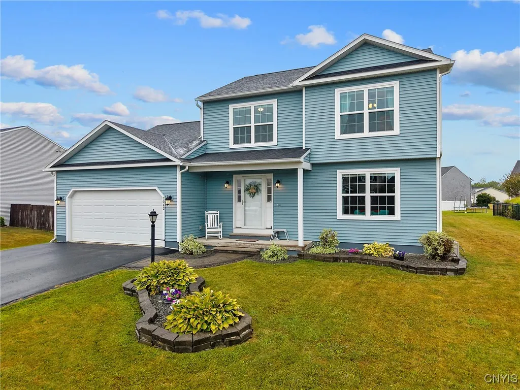 7042 Cattlemans Crossing Road, Cicero, New York 13, Cicero, New York 13039, 3 Bedrooms Bedrooms, 7 Rooms Rooms,2 BathroomsBathrooms,Residential,Closed,7042 Cattlemans Crossing Road, Cicero, New York 13,0,S1632406