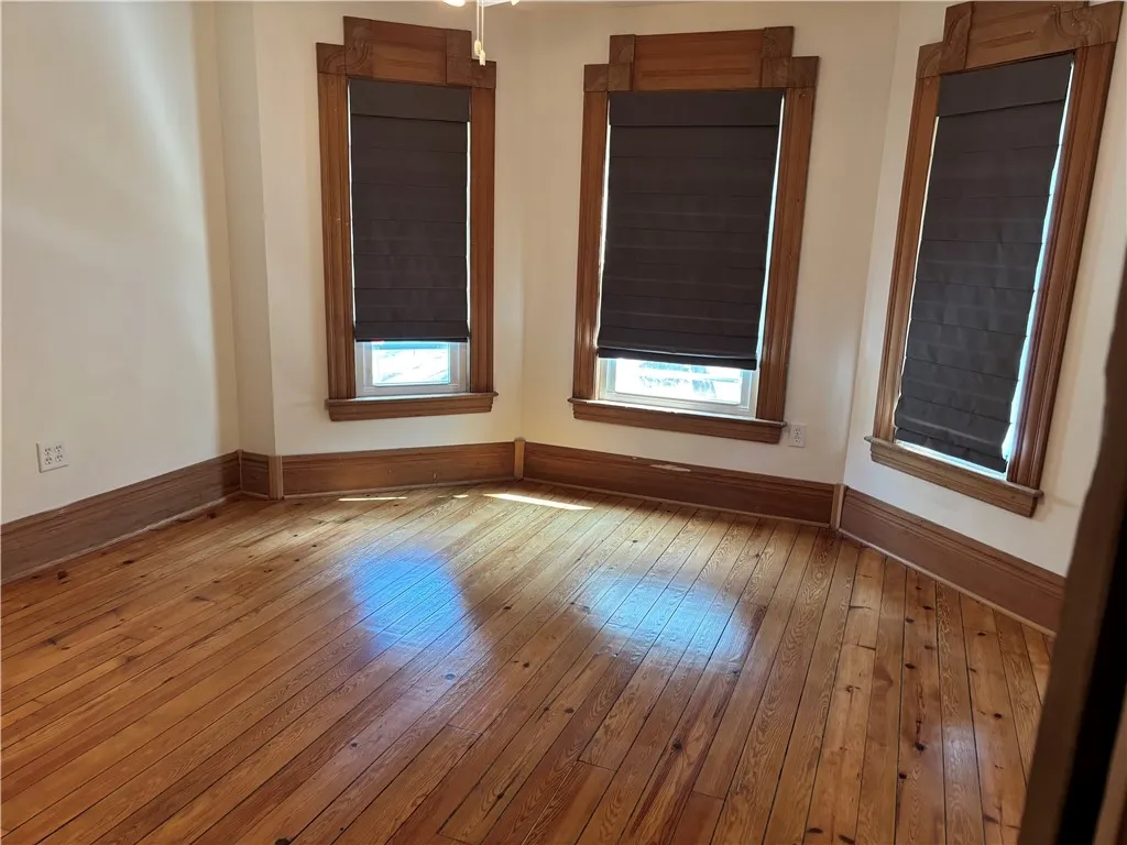 upstairs 4th bedroom